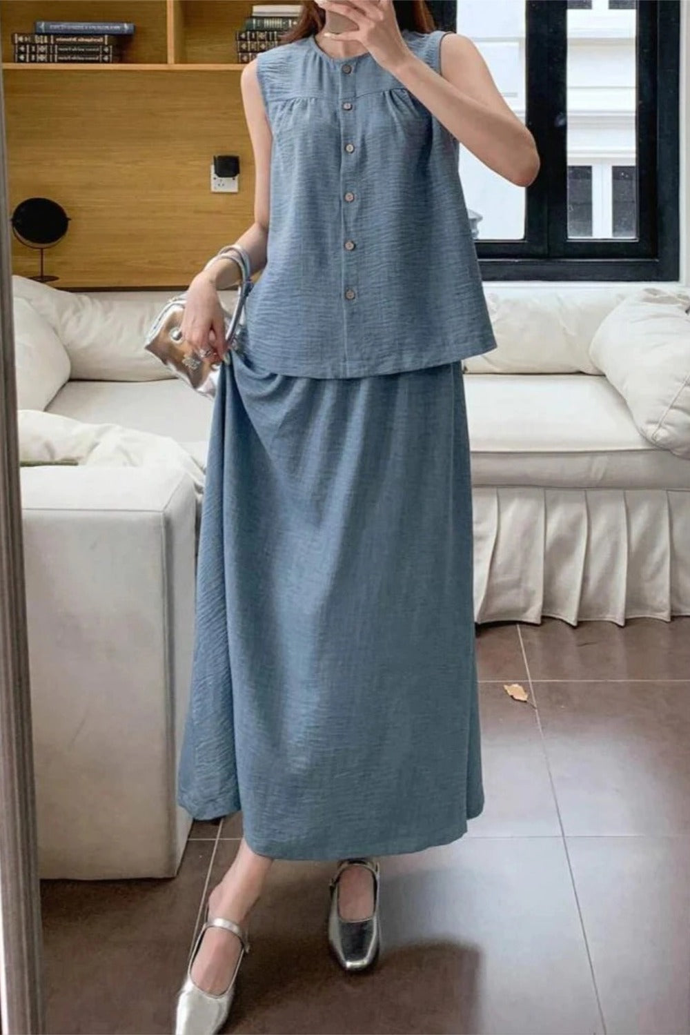 Two Piece Clothing Set Short sleeved Top And A Shaped Skirt